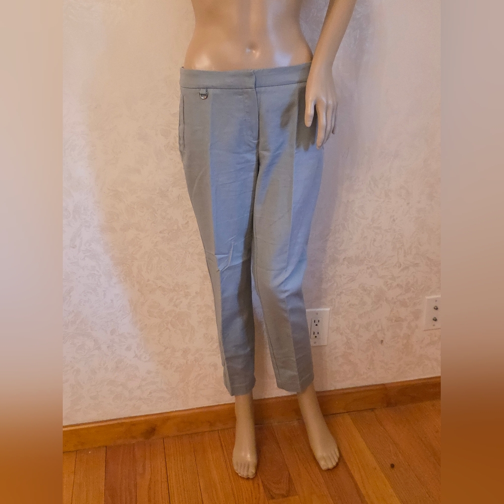 Stylish Gray Cropped Pants